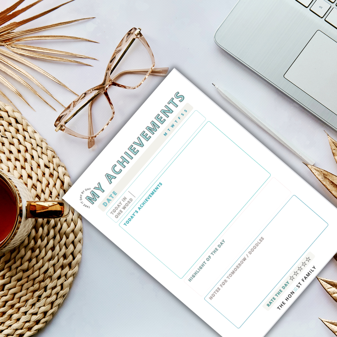 Achievement tracker - Perfect for those who don't like to do lists! - 50 Pages - A5 -  The Honest Family